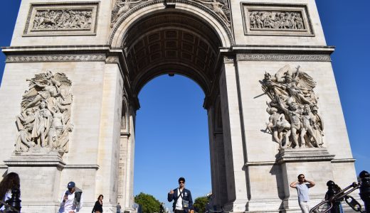 フランス③（パリ）花の都 上から見るか下から見るか